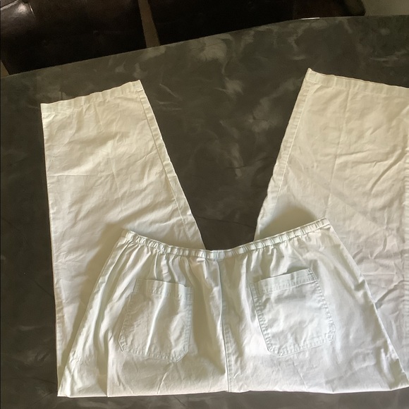 L.L. Bean Cotton Beach Pants - Picture 2 of 9